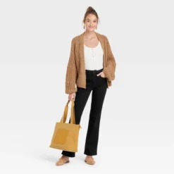 Women's High-Rise Bootcut Jeans - Universal Thread™ Black -Universal Thread GUEST 0212f662 a4d0 47ed b07c dbf66d279b6d