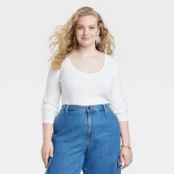 Women's Long Sleeve Ribbed V-Neck T-Shirt - Universal Thread™ -Universal Thread GUEST 5017d20c 46bc 4345 997e 4b3d80ad8003