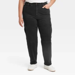 Women's High-Rise 90's Straight Cargo Jeans - Universal Thread™ Black -Universal Thread GUEST 6a176c06 f0a3 4f5c 89bb dfd5ac3afcb6