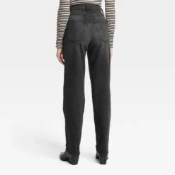 Women's High-Rise 90's Vintage Straight Jeans - Universal Thread™
