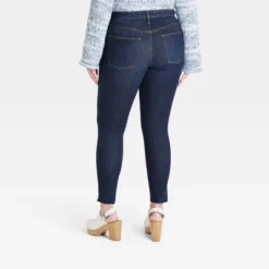 Women's High-Rise Skinny Jeans - Universal Thread™ Dark Wash -Universal Thread GUEST a22f72b3 f976 40fb 9f23 6688ddf9de3f