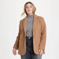 Women's Relaxed Fit Blazer - Universal Thread™ -Universal Thread GUEST a4fba4da 3944 4525 93d0 ce2df20204dc