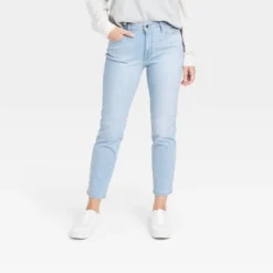 Women's High-Rise Slim Straight Jeans - Universal Thread™ Light Wash -Universal Thread GUEST c06f92b5 3ee5 436f a989 e6ab2c7dcba1