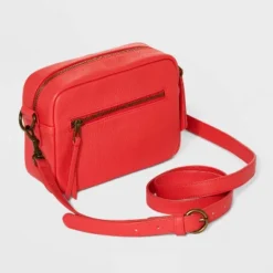 Camera Crossbody Bag With Strap - Universal Thread™ -Universal Thread GUEST cedfa78f 575b 4cc6 8a21 7925f04b5efb
