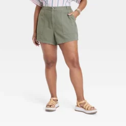 Women's High-Rise Utility Shorts - Universal Thread™ -Universal Thread GUEST eded8ffe b15a 4875 8fce f60e34ef65c8