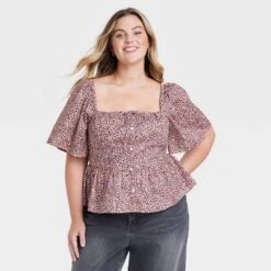 Women's Flutter Short Sleeve Corset Blouse - Universal Thread™ -Universal Thread GUEST ee761470 ab14 4682 8e3d a1391a23dc5f